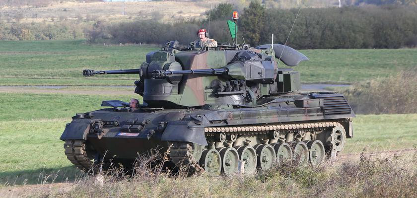 Германия готовит к отправке в Украину ещё три зенитных танка Gepard и собирается летом начать поставлять боеприпасы к установкам