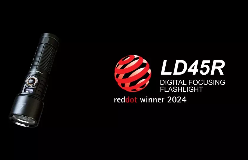 Fenix LD45R: Фонарик с OLED-дисплеем и цифровым зумом