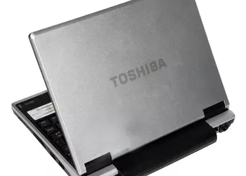 Самая маленькая девятка: обзор 9-дюймового нетбука Toshiba NB100
