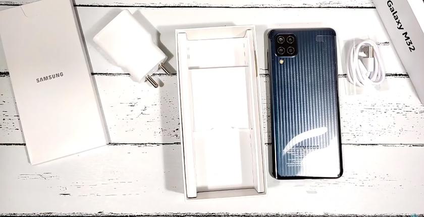 Бюджетник Samsung Galaxy M32 c батареей на 6000 мАч и AMOLED-экраном на 90 Гц появился на видео до анонса