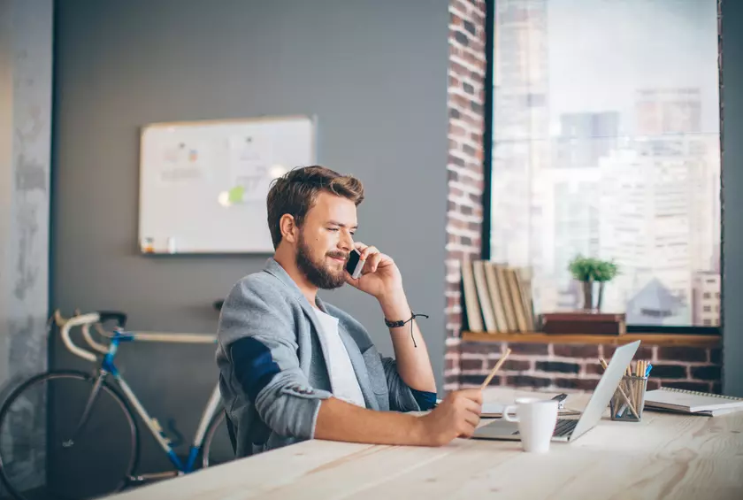 ПриватБанк научился распознавать клиентов по голосу