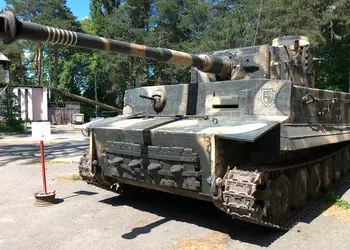 Ставка Гитлера и музей авиации: снято на ASUS Zenfone 5