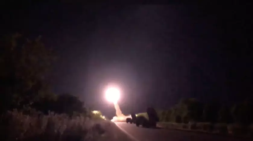 Гроза рашистов: ВСУ показали как с помощью РСЗО HIMARS ночью уничтожают склады и живую силу противника