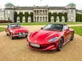 post_big2/la-mg-cyberster-di-fronte-alla-goodwood-house-1.webp