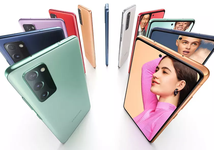 Пользователи Samsung Galaxy S20 FE начали получать новую версию прошивки