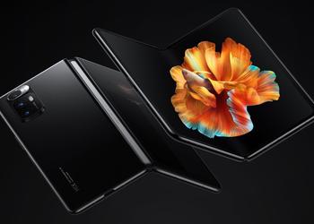 Xiaomi Mi MIX FOLD - the world's cheapest foldable smartphone in a notebook form factor again