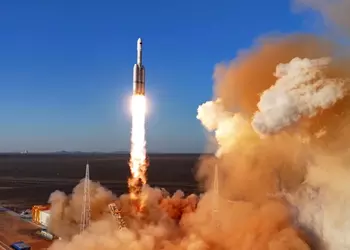 Китайский демпинг на орбите: ракета Kinetica-2 оказалась дешевле Falcon 9