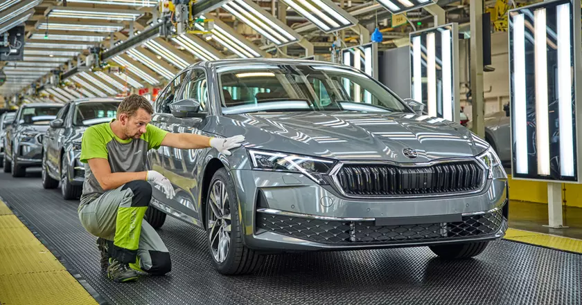 За кулисами производства: как создается Škoda Octavia