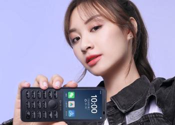 Qin F21 Pro: the phone from Xiaomi ecosystem with 2.8-inch screen, Wi-Fi, selfie camera and Android OS on board for $89