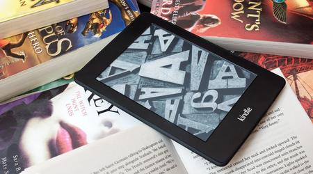 Gli utenti Kindle si lamentano degli annunci di libri AI