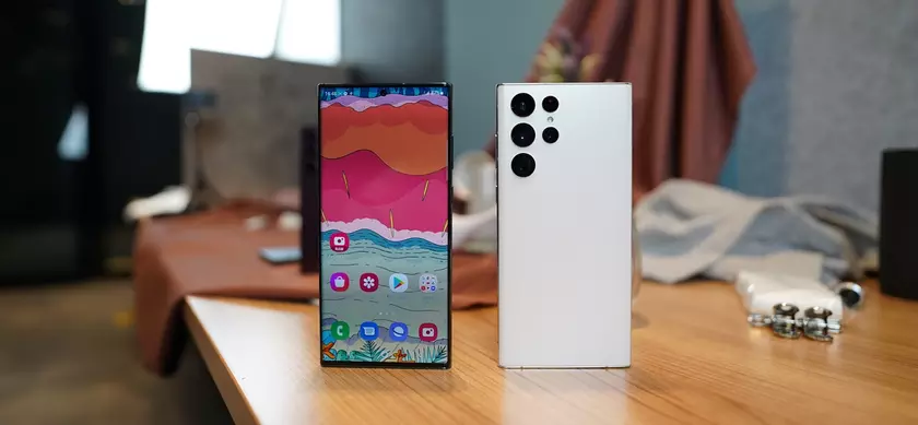 Samsung бесплатно раздаст NFT покупателям Galaxy S22 и Galaxy Tab S8