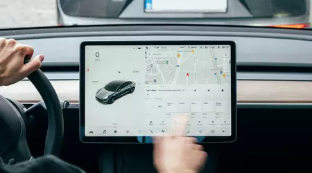 NHTSA blamed Tesla's autopilot for hundreds of crashes and dozens of fatalities