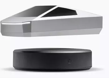 Tesla создала миниатюрный «левитирующий» Cybertruck, но его уже нет в продаже