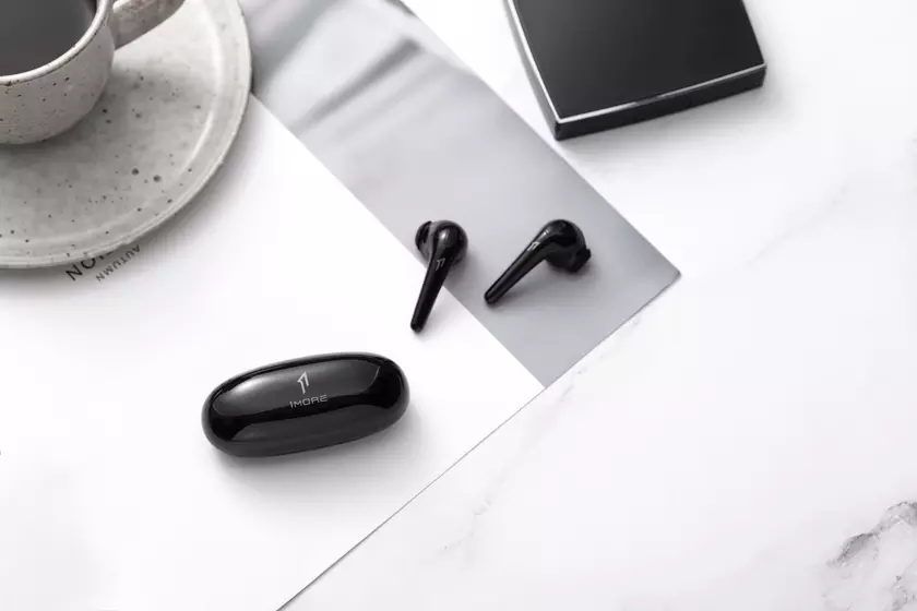 1MORE Comfobuds: TWS-наушники с Bluetooth 5.0, защитой IPX5 и автономностью до 18 часов за $49