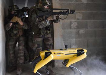 Французская армия тестирует робособаку Boston Dynamics на поле боя