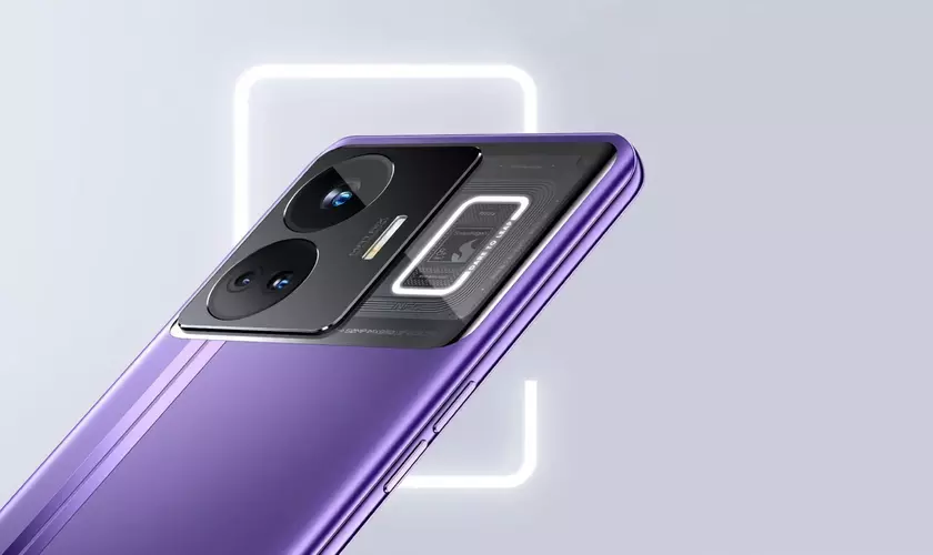 OLED-дисплей на 144 Гц, чип Snapdragon 8 Gen 2, зарядка на 100 Вт и камера на 50 МП: инсайдер раскрыл характеристики realme GT Neo 5 Pro