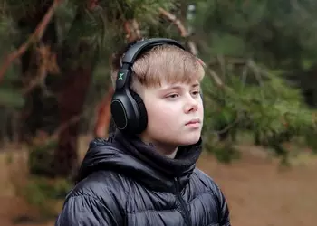 Обзор полноразмерных Bluetooth-наушников RZTK MS300: 70 часов работы и поддержка мультипоинт