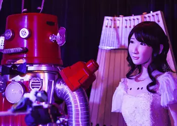 В Японии состоялась первая в мире свадьба роботов (видео)