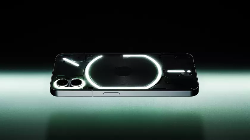 Nothing Phone (1) получил обновление Nothing OS 1.1.8: что нового и когда ждать прошивку