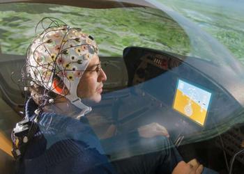 Проект Brainflight позволит управлять самолетом силой мысли