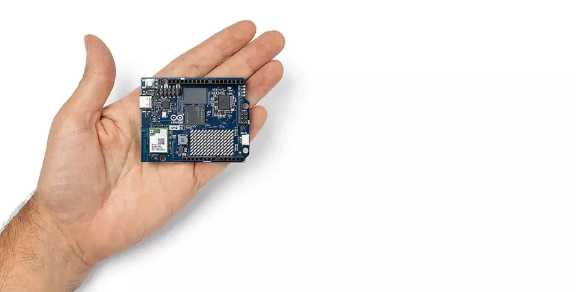 Исследование Arduino Uno Q: Следующий уровень инноваций с открытым исходным кодом