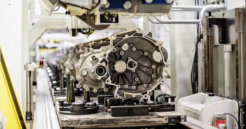 Внутри Škoda Auto: Как производится механическая КПП MQ200