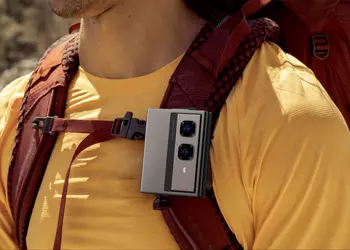 Infinix презентовала прототип смартфона Zero Series Mini Tri-Fold, который можно крепить на рюкзак или велосипед