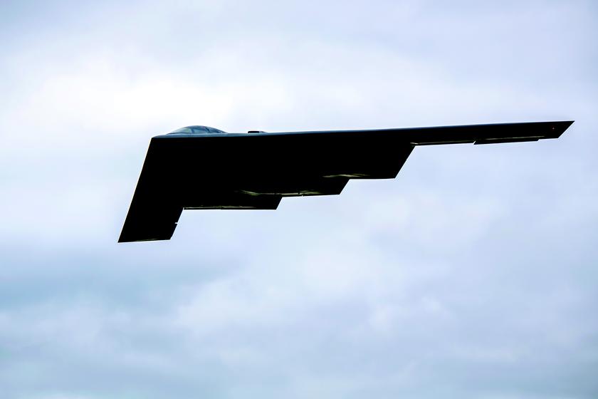 Gli Stati Uniti preparano un piano per il ritiro dei bombardieri strategici B-1 Lancer e B-2 Spirit