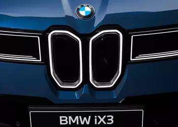 BMW iX3 LWB: 919 км пробега, 800 вольт и «мозги» от DeepSeek