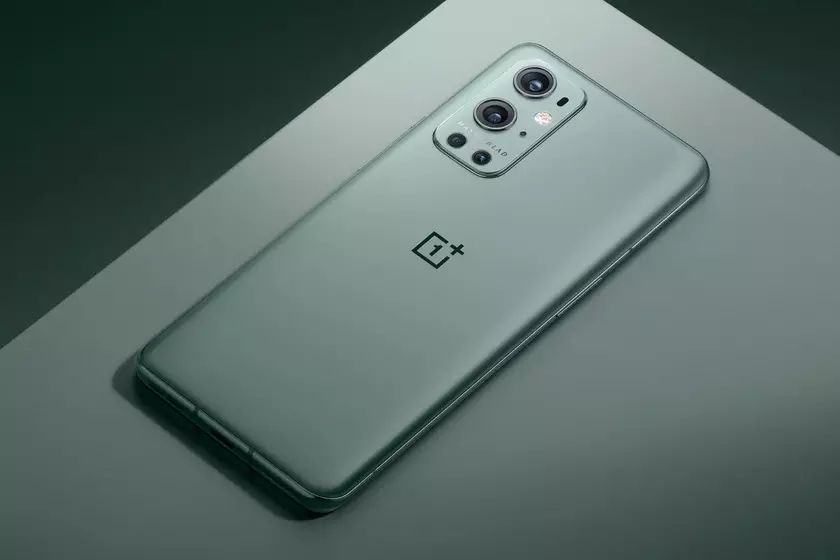 Разлетелись, как горячие пирожки: OnePlus отчиталась о первых продажах OnePlus 9 и OnePlus 9 Pro