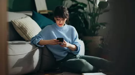 Meta warns women about fraudsters posing as successful people and asking for money