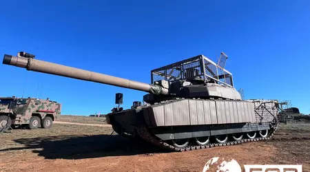 French "grills": anti-drone grilles for Leclerc tank developed in France