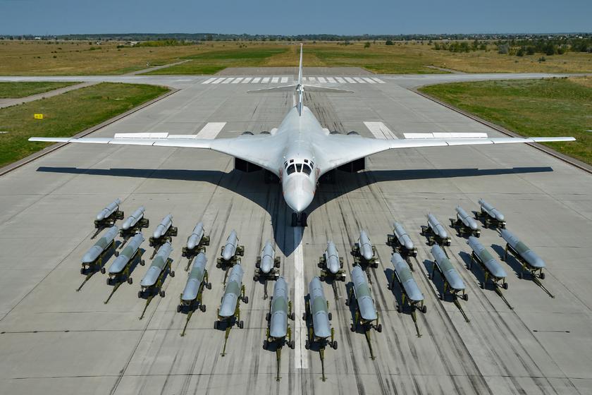 Отличная работа! Украинские Силы ПВО за два часа сбили 44 из 50 российских крылатых ракет X-101/X-555, их выпустили из самолётов Ту-95 и Ту-160
