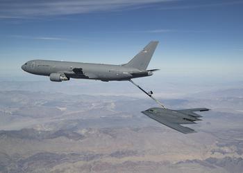 Новейший американский танкер Boeing KC-46A Pegasus установил рекорд продолжительности полёта – он пролетел более 25 000 км при практической дальности 11 830 км