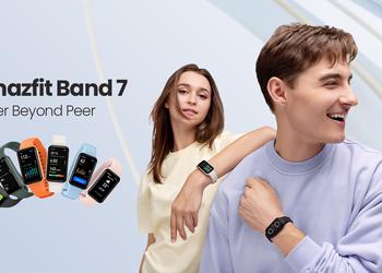 Amazfit Band 7 on Amazon: a smart bracelet with a large OLED display, Alexa support, and up to 28 days of battery life for $44