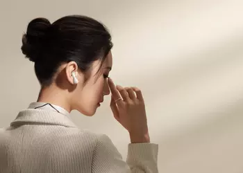 Huawei introduces FreeBuds 5 headphones with an interesting design and hybrid noise cancellation for $130