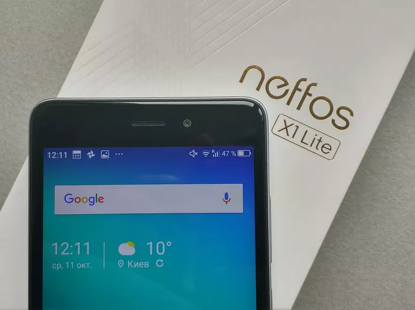 Обзор смартфона TP-Link Neffos X1 Lite: легко и просто