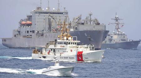 Das unbemannte Boot L3Harris Arabian Fox half, eine Gruppe von US-Schiffen unter Führung des Zerstörers USS Thomas Hudner durch die Straße von Hormuz zu eskortieren