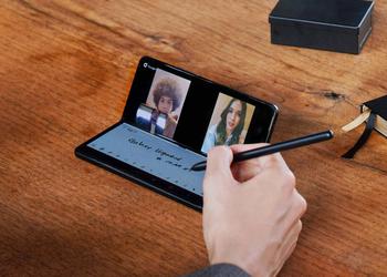 New S Pen is not compatible with regular Samsung smartphones - only with Galaxy Z Fold 3