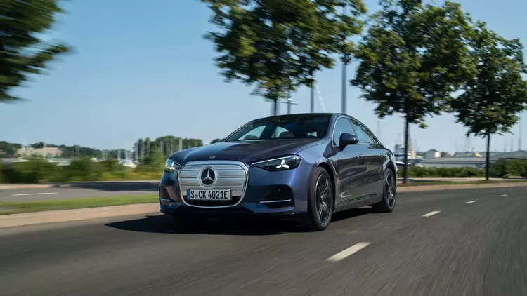 Електричний Mercedes C-Class: комфорт проти драйву ...