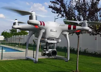 Дроном Xiaomi можно будет управлять с помощью Mi Band