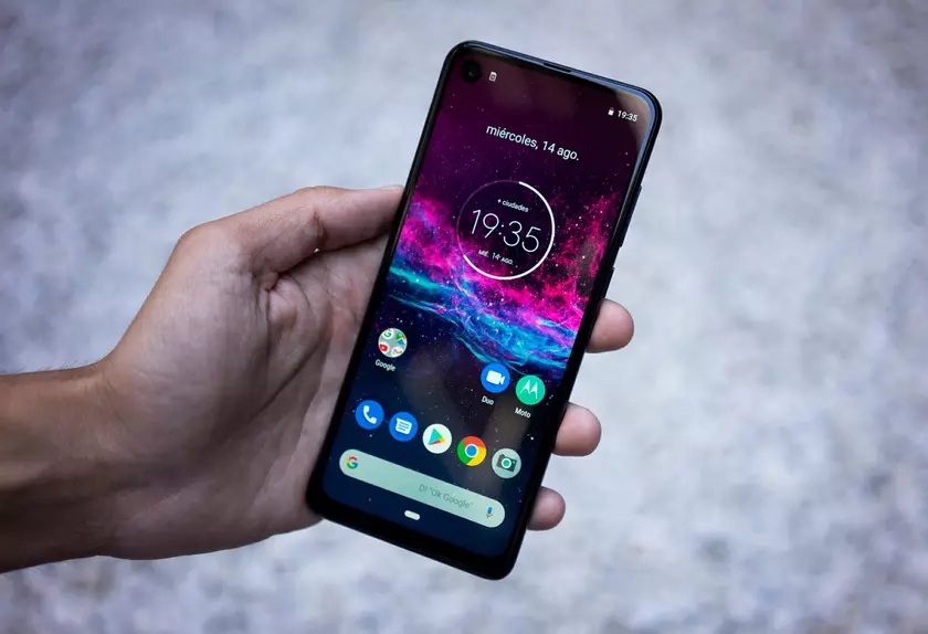 Motorola One Action получила обновление Android 10: что нового и когда ждать прошивку