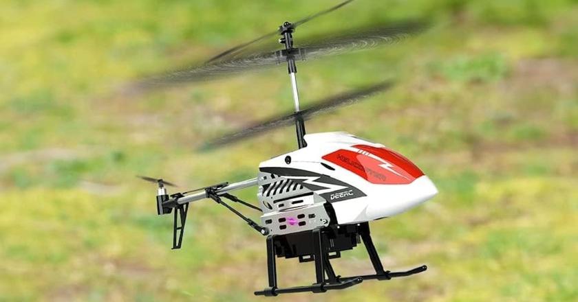 DEERC DE51 radio controlled helicopters for beginners