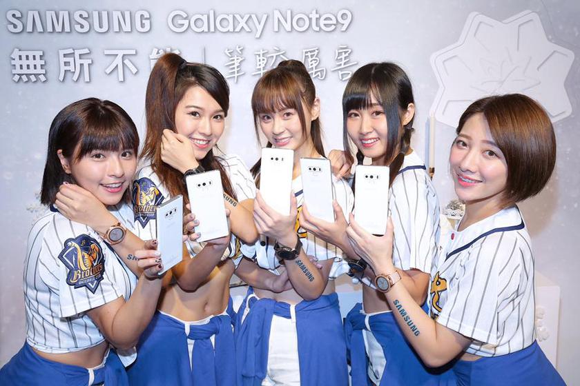 Samsung представила на Тайване белоснежный Galaxy Note 9