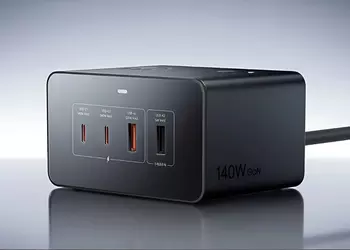 Xiaomi представила мощную настольную зарядную станцию с восемью портами и суммарной мощностью 2500 Вт