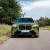Мініатюра BMW X5 на дорозі