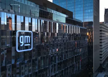 GM просит поставщиков автозапчастей отказаться от комплектующих из Китая, - Reuters