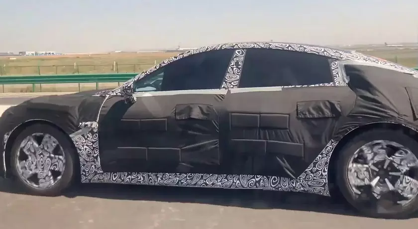 Xiaomi начала испытания четырёх прототипов электрических автомобилей Xiaomi MS11