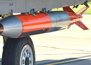 США могли тайно заменить устаревшие ядерные бомбы в Европе на новые