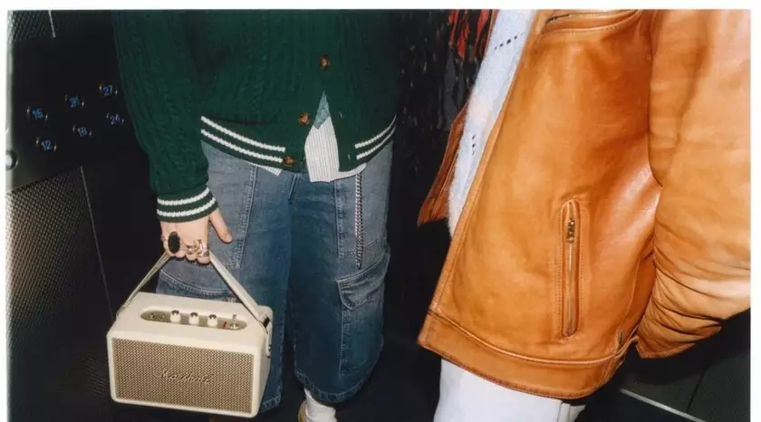 Marshall Kilburn III: Экономичный гигант звука с батареей на 50+ часов